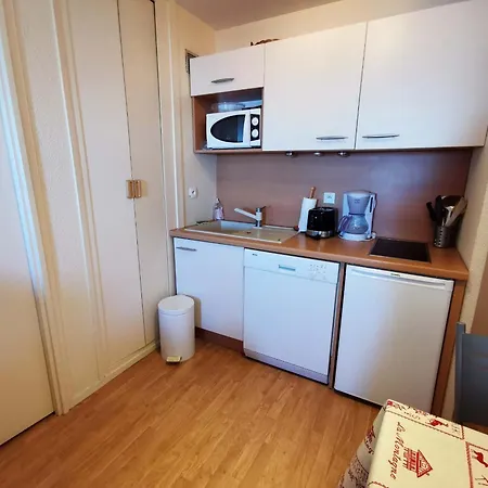 2 Pièces Au Pied Des Pistes, 5 Couchages - Fr-1-771-17 Appartement Les Adrets